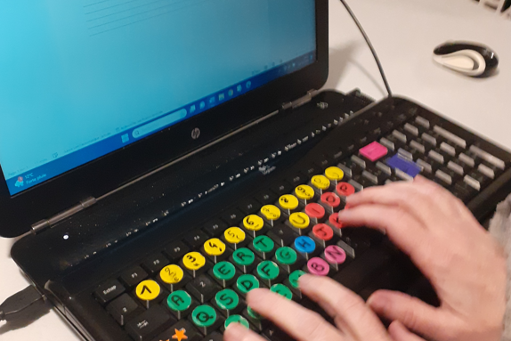 cropped-Clavier-couleur-2.png